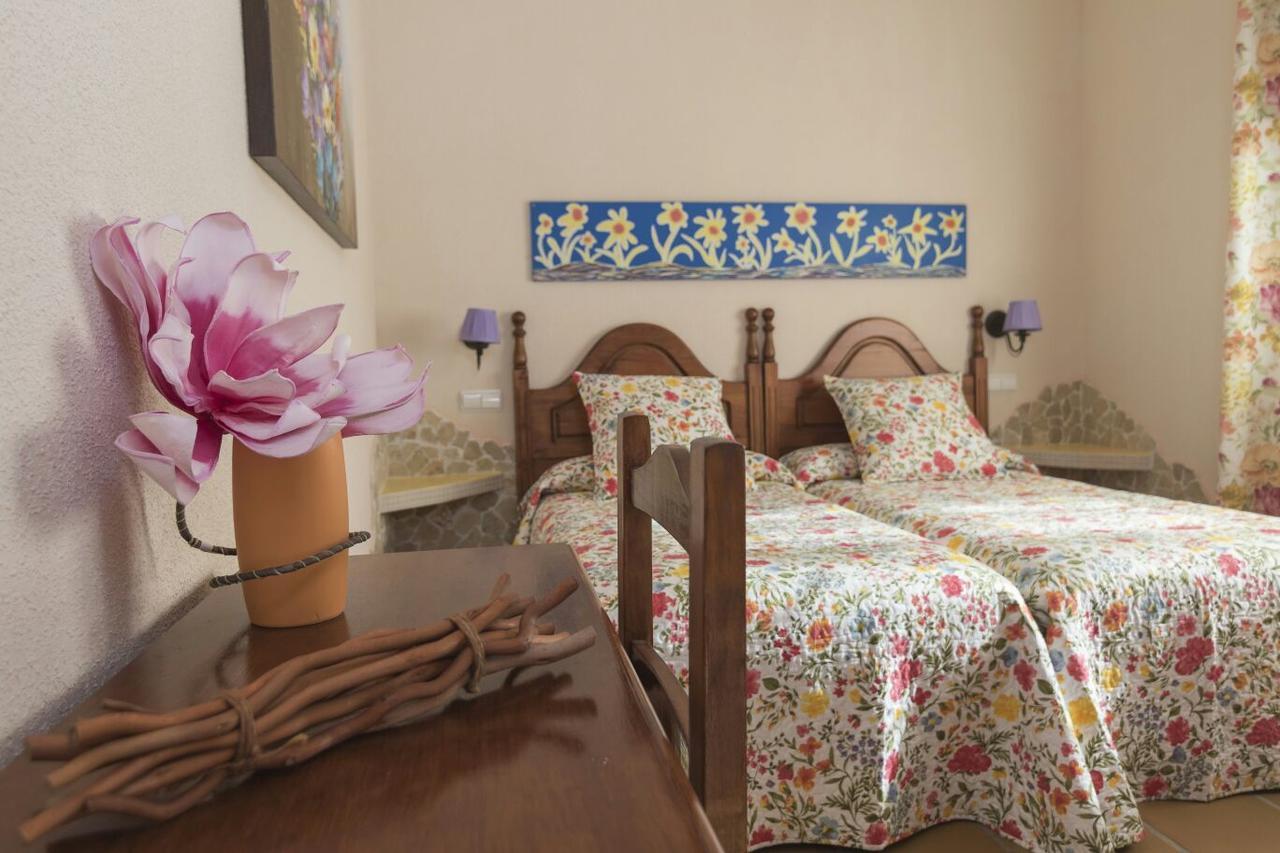 La Casona De Tamaya Hotel Tamajon ภายนอก รูปภาพ